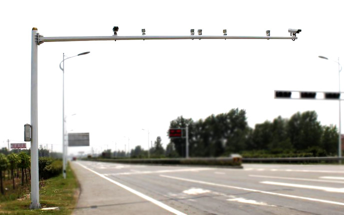 監(jiān)控噶反向抓拍攝像頭