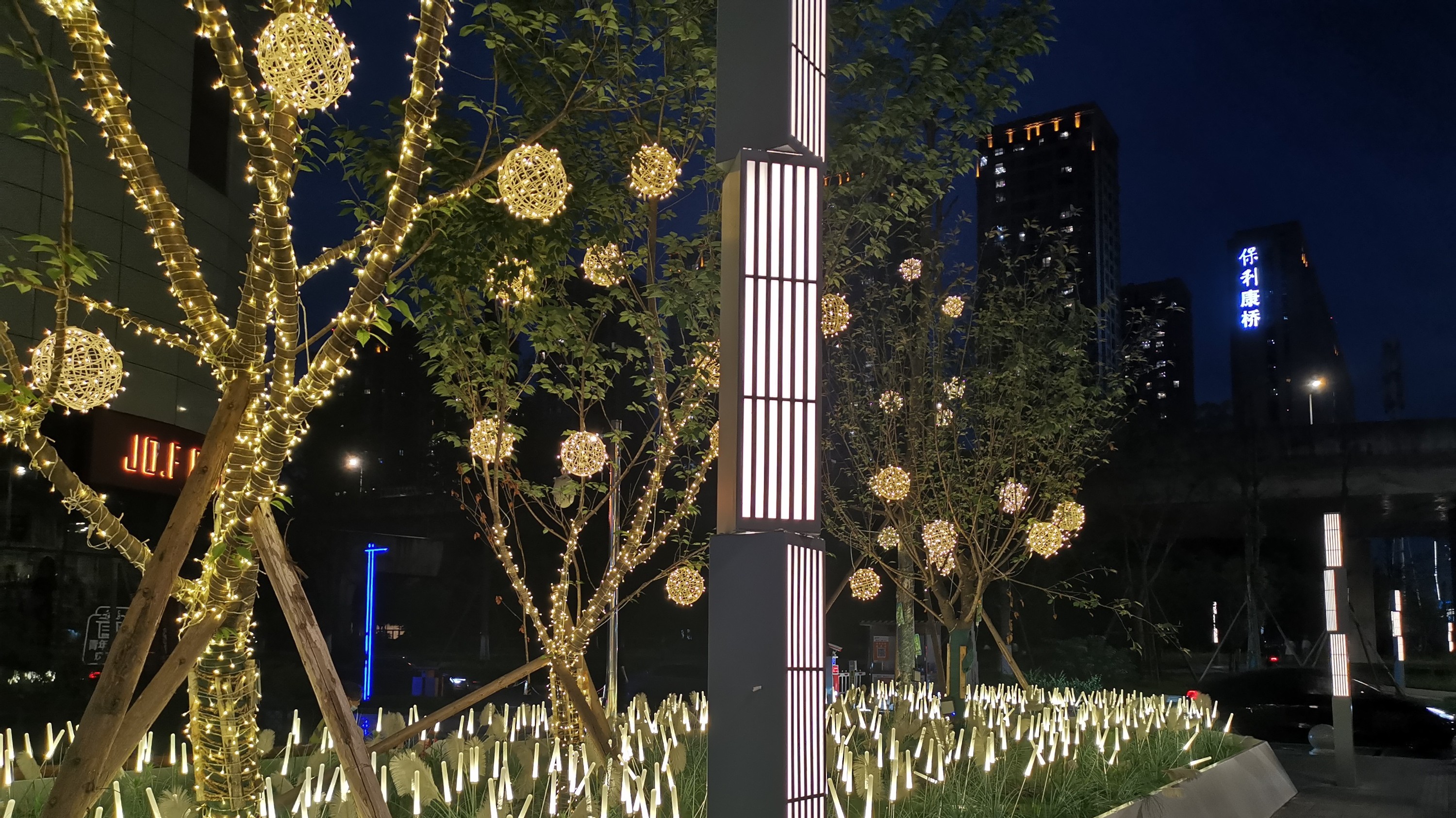 成都景觀燈哪里可以定制