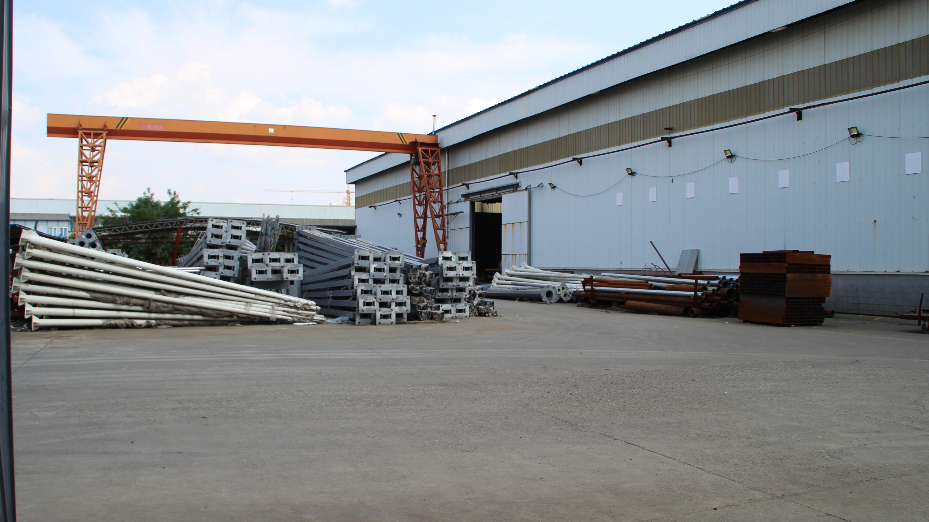 菲尼特  關(guān)于菲尼特