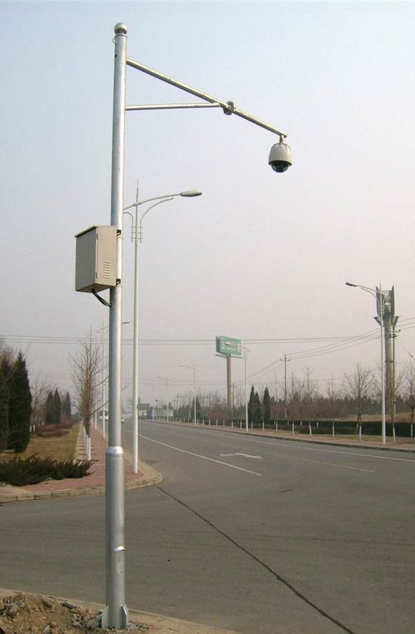 菲尼特監(jiān)控立桿